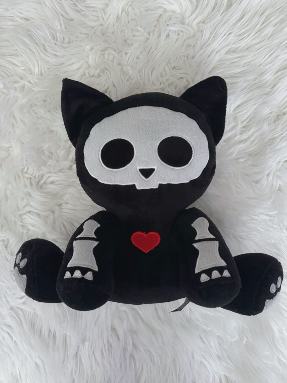 Extremely Rare Y2K Skelanimals Plush 🖤